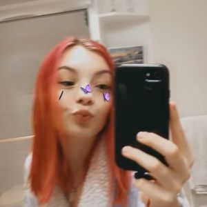 Meet your Posher, Mackenzie